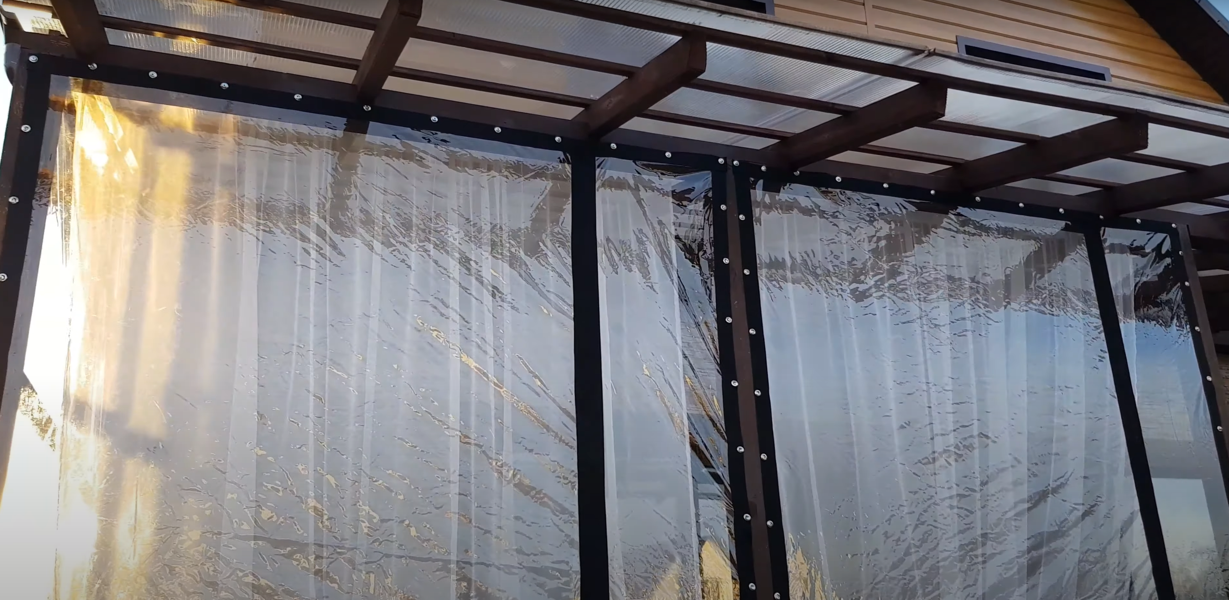 Мягкие окна для беседок